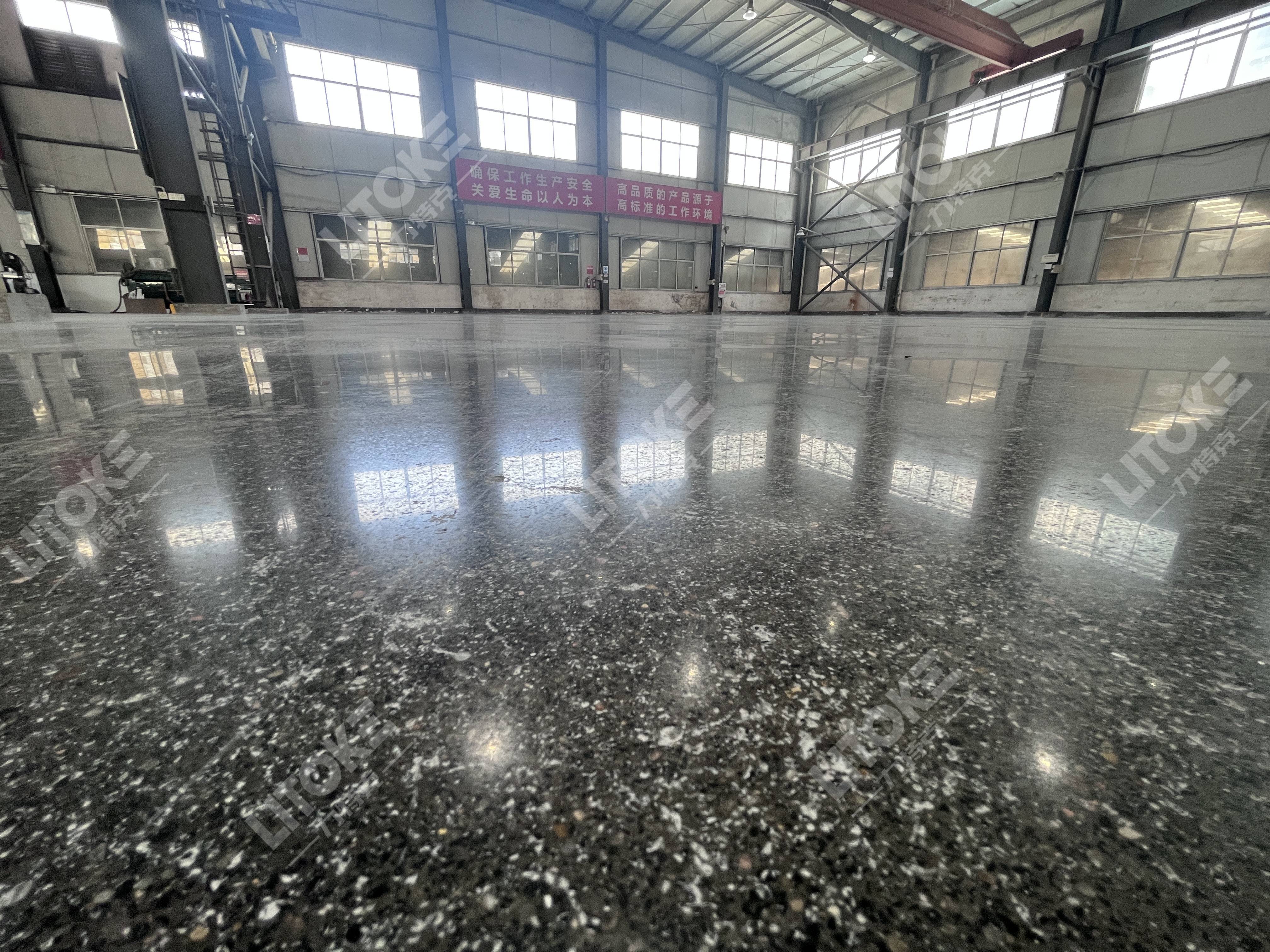 物流倉庫耐磨地坪哪種材料好？